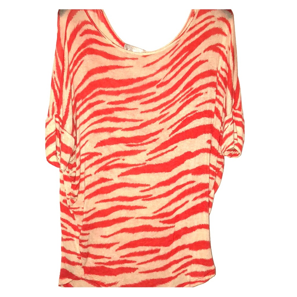Orange animal print batwing tunic Sz M